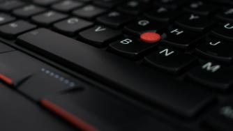 Lenovo придобива 51% от Fujitsu Client Computing