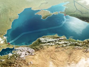 „Турски поток“ достигна Турция