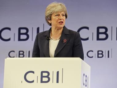 Мей обеща на британския бизнес „най-добрата сделка за Brexit”
