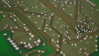 Broadcom и Qualcomm може да сключат най-голямата сделка в технологичния свят