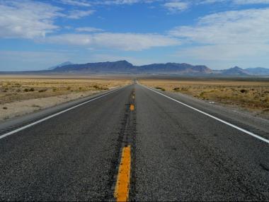 Над 2 млн. лв. за мост над река Бели осъм и път към Троянския манастир