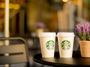 Starbucks отваря първата си пекарна