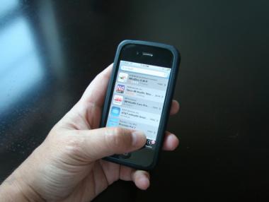 Притежателите на смартфони ги сменят на 21 месеца