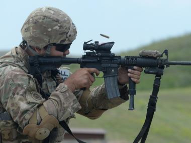 ЕС ще търси недостатъци във въоръжените сили на страните членки