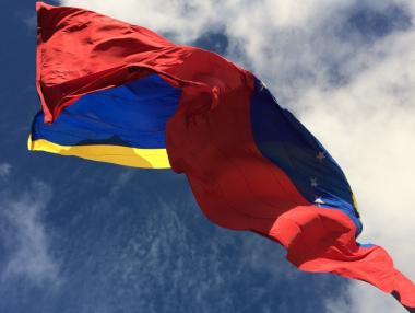 ЕС одобри оръжейно ембарго срещу Венецуела