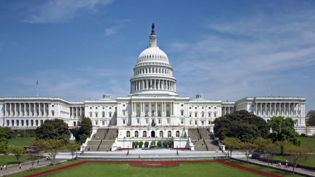 400 американски милиардери и милионери искат от Конгреса да не намалява данъците им