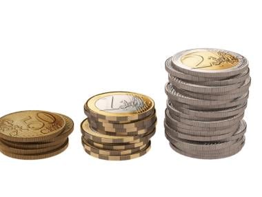 Емигрантите са пратили в България €870 млн. през 2016 г.
