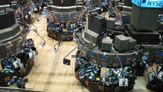 Притесненията около данъчни реформи ограничиха ръста на щатските индекси