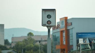 Монтират нова камера за скорост на Околовръстното на София