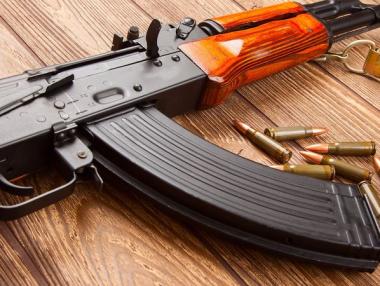 Русия губи контрола над „Калашников“