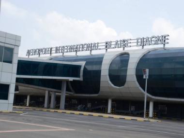 Най-голямото летище в Сенегал отваря след 10-годишно забавяне