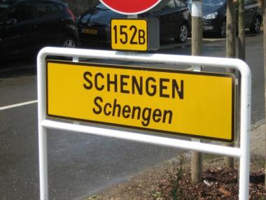 ЕК: България и Румъния няма да се присъединят към Шенген тази година