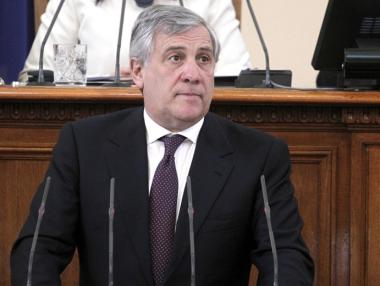 Антонио Таяни: Нужни са по-силни външни граници на ЕС и никакви вътрешни