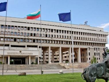 Удължава се приемното време на служба „Заверки и легализации“ на МВнР