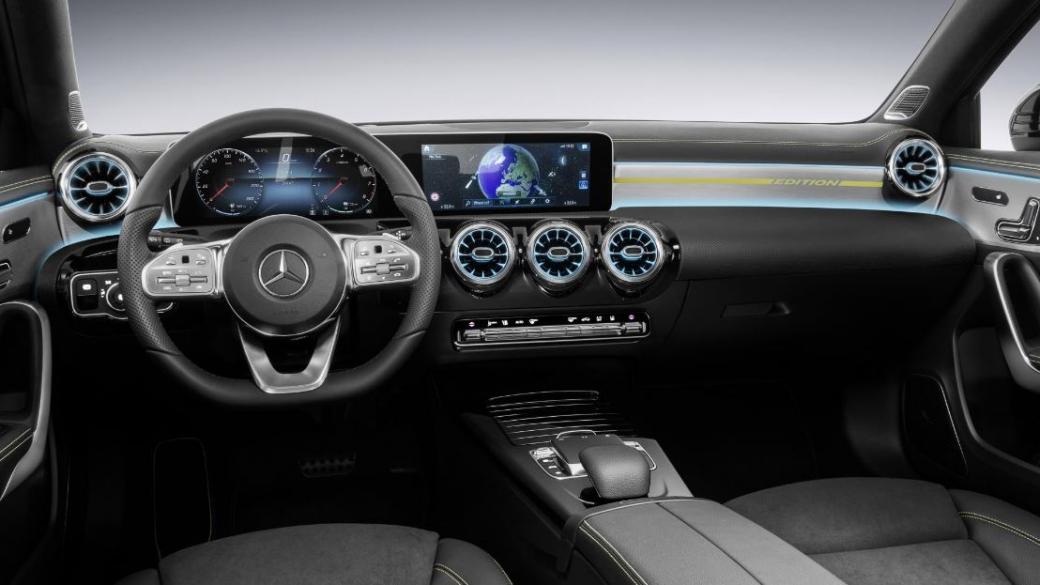 Част от интериора на новата А-класа на Mercedes-Benz правен в България