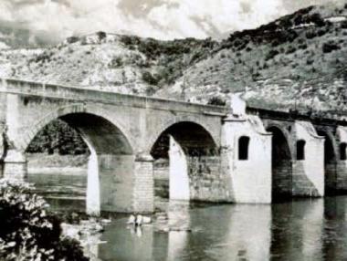 Сребърна монета отбелязва 150 години от постояването на моста на Колю Фичето край Бяла