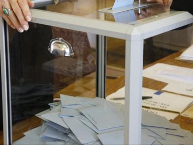 В Куба провеждат първите избори след кончината на Фидел Кастро