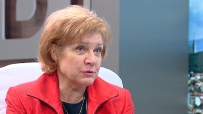 Менда Стоянова: Опозицията умишлено бавеше приемането на бюджета