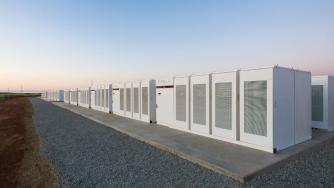 Най-голямата батерия в света на Tesla вече работи