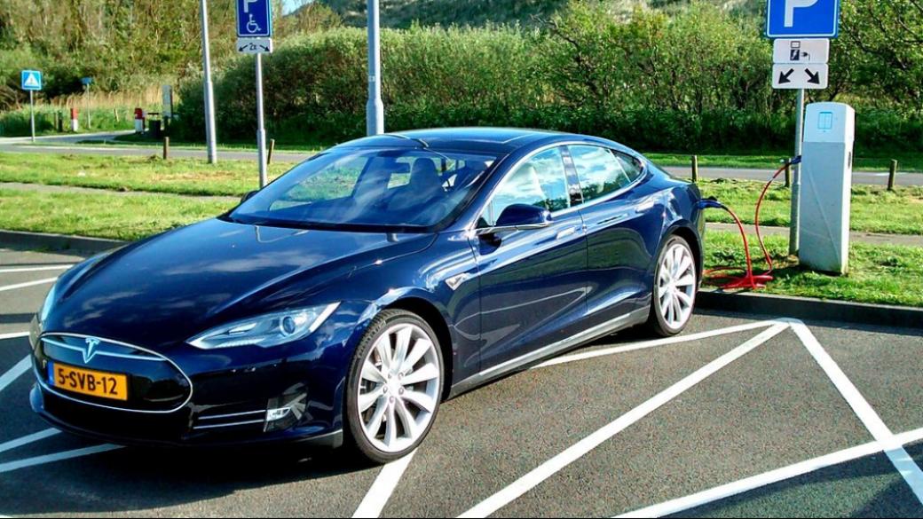 Германия спря да субсидира купувачите на Tesla