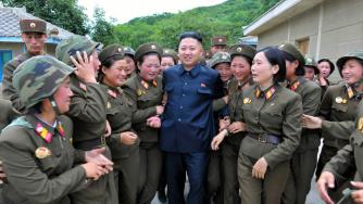 Северна Корея обвини САЩ в „мания за ядрена война”