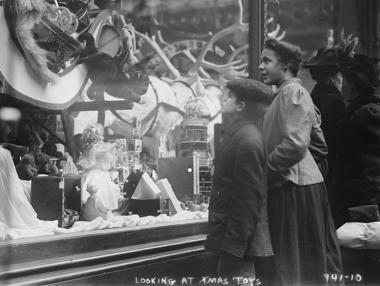 Коледният пазар в Ню Йорк преди 100 години