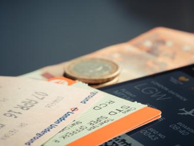 8 съвета как да си купим евтини самолетни билети