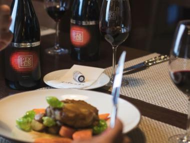 Топсомелиер оцени високо ново българско вино