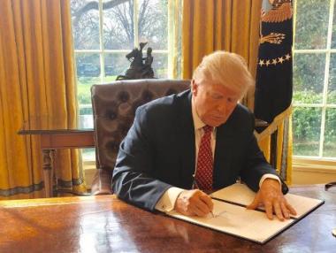 Официално: Тръмп призна Ерусалим за столица на Израел (обновена)