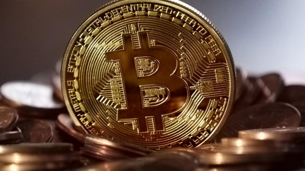 Bitcoin вече струва над 14 хил. долара