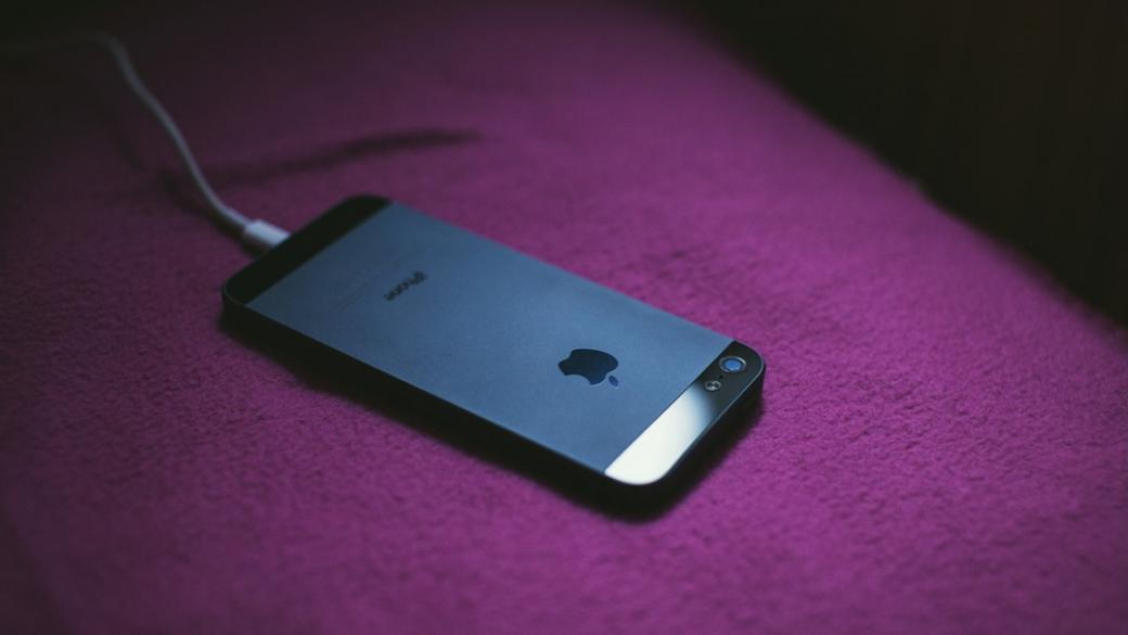 Фалшиви зарядни за iPhone крият рискове от токови удари или пожари