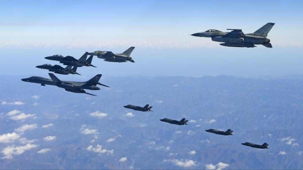 САЩ, Япония и Южна Корея демонстрират сила пред Севера