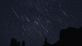 Метеоритният поток „Геминиди“ ще краси небето в сряда