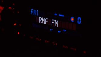Норвегия спря FM радиото