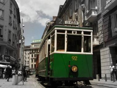 Коледен ретро трамвай тръгва в столицата