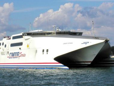 88 души в неизвестност, след като ферибот потъна край Филипините