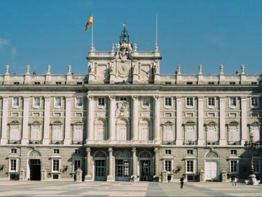 Мадрид поиска от ЕС да следи за руска намеса в изборите в Каталуния