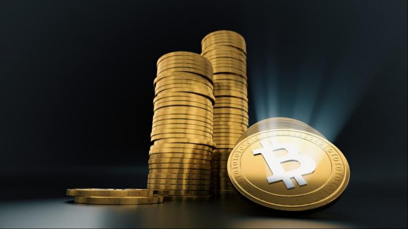 Bitcoin се срина под 13 500 долара