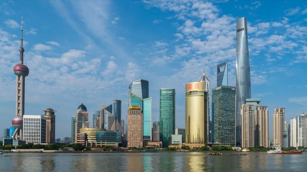 Властите в Шанхай ограничават броя на населението