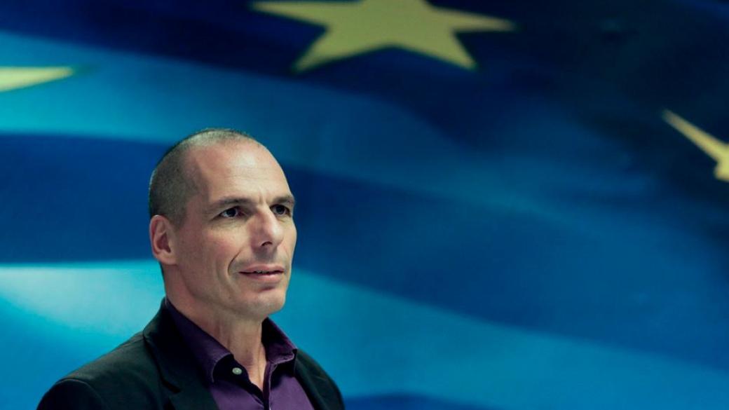 Янис Варуфакис: Кризата не е свършила и еврото е застрашено