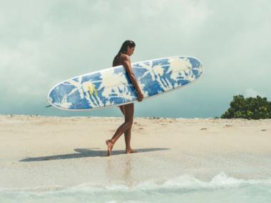 Billabong продадена в сделка за 115 млн. долара