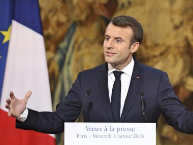 Френската опозиция критикува плана на Макрон срещу фалшивите новини