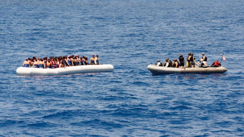 Около 25 мигранти са загинали край бреговете на Либия