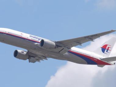 Подновяват търсенето на останките от мистериозния полет MH370