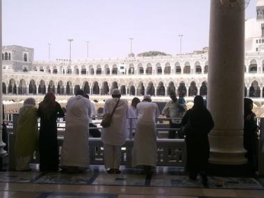 Саудитска Арабия раздава на гражданите си по $3000