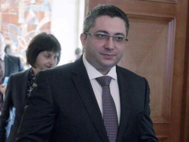 Пътната агенция подписа договора за играждане на тол системата