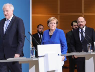 Меркел се готви за труден четвърти мандат