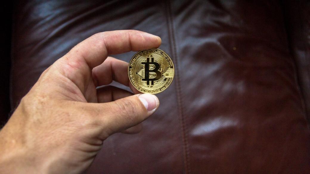 Bitcoin се обезцени с 2000 долара за ден