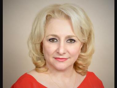 Румъния с първа жена премиер