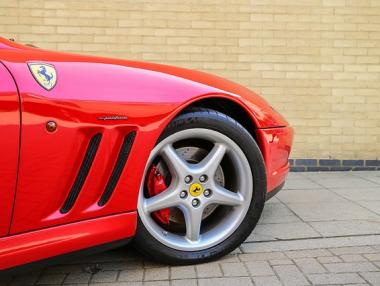 Ferrari ще прави електрическа суперкола